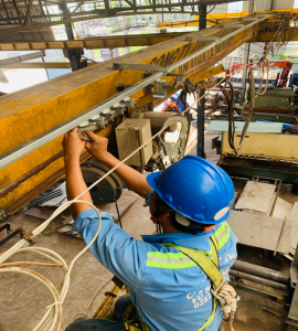Thi công cẩu trục 3